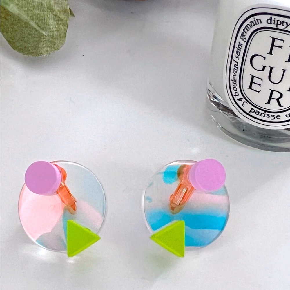 Ear clips